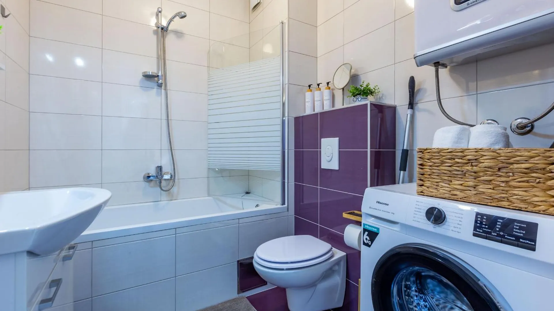 Musulin Apartment With Balcony And Garage Zadar