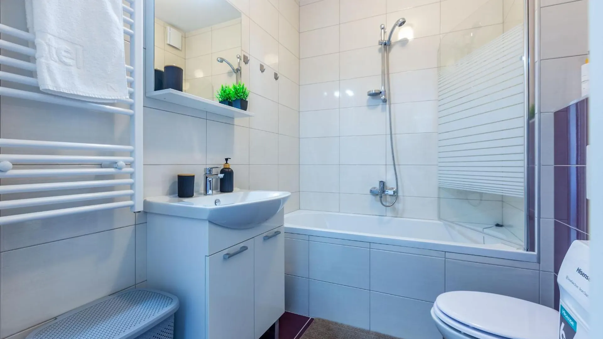 Musulin Apartment With Balcony And Garage Zadar