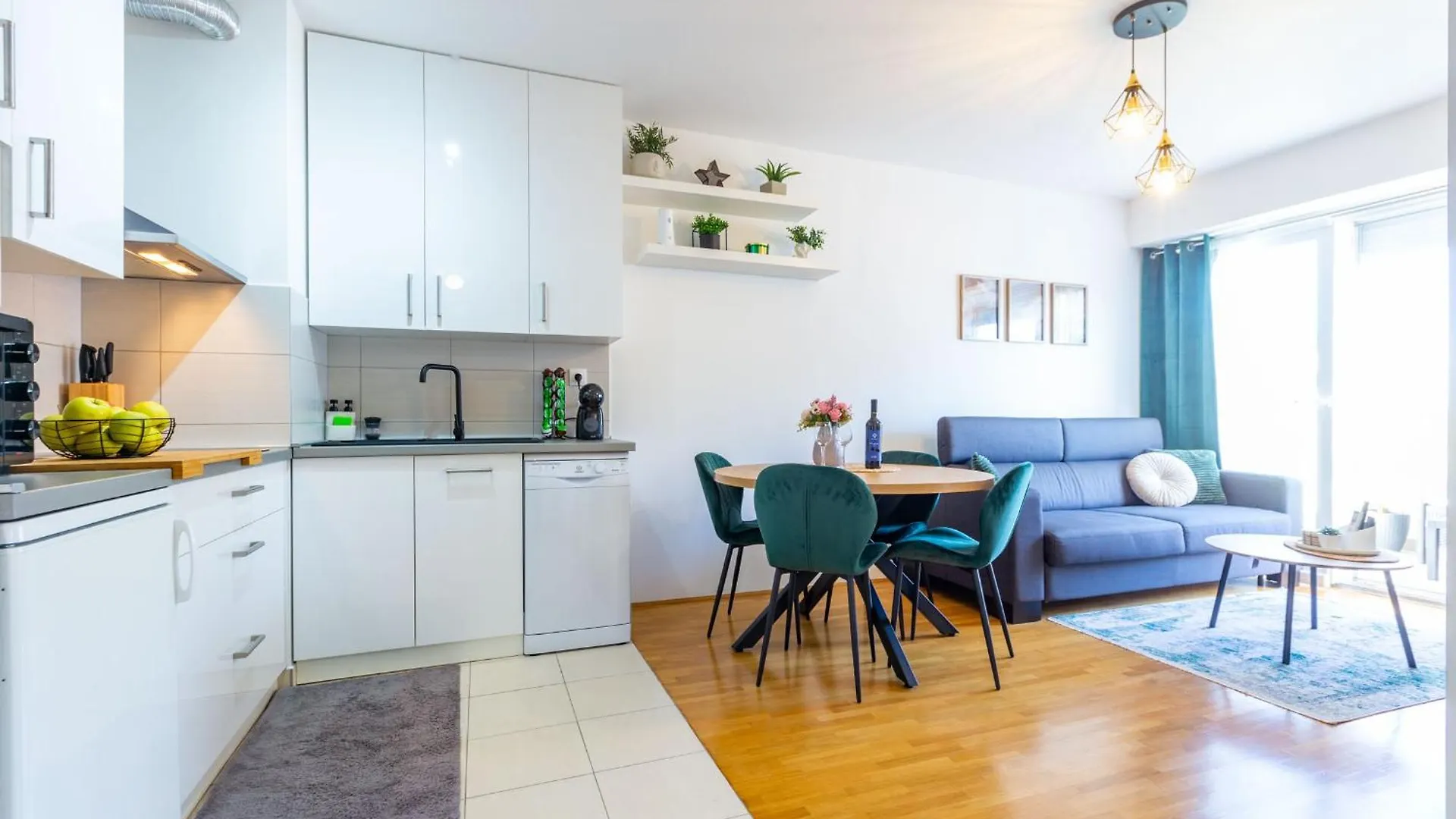 Musulin Apartment With Balcony And Garage Zadar